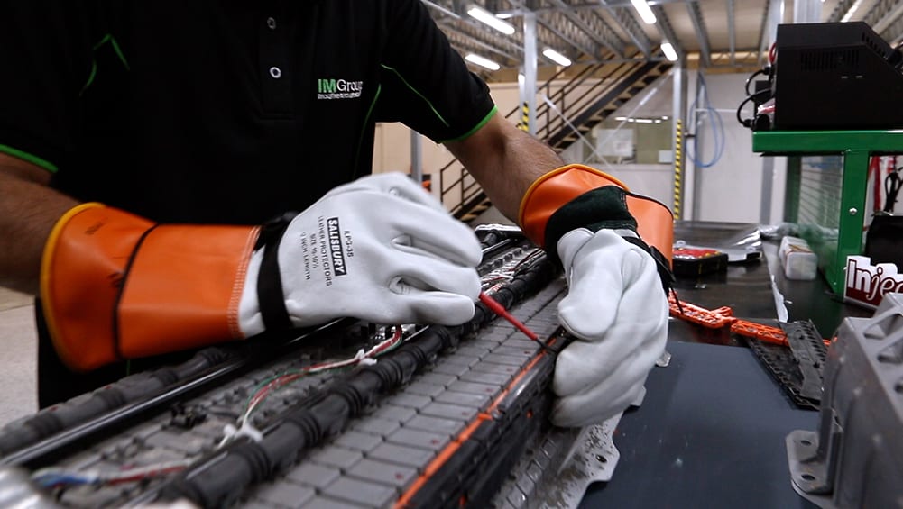 Rav4 hybrid battery top